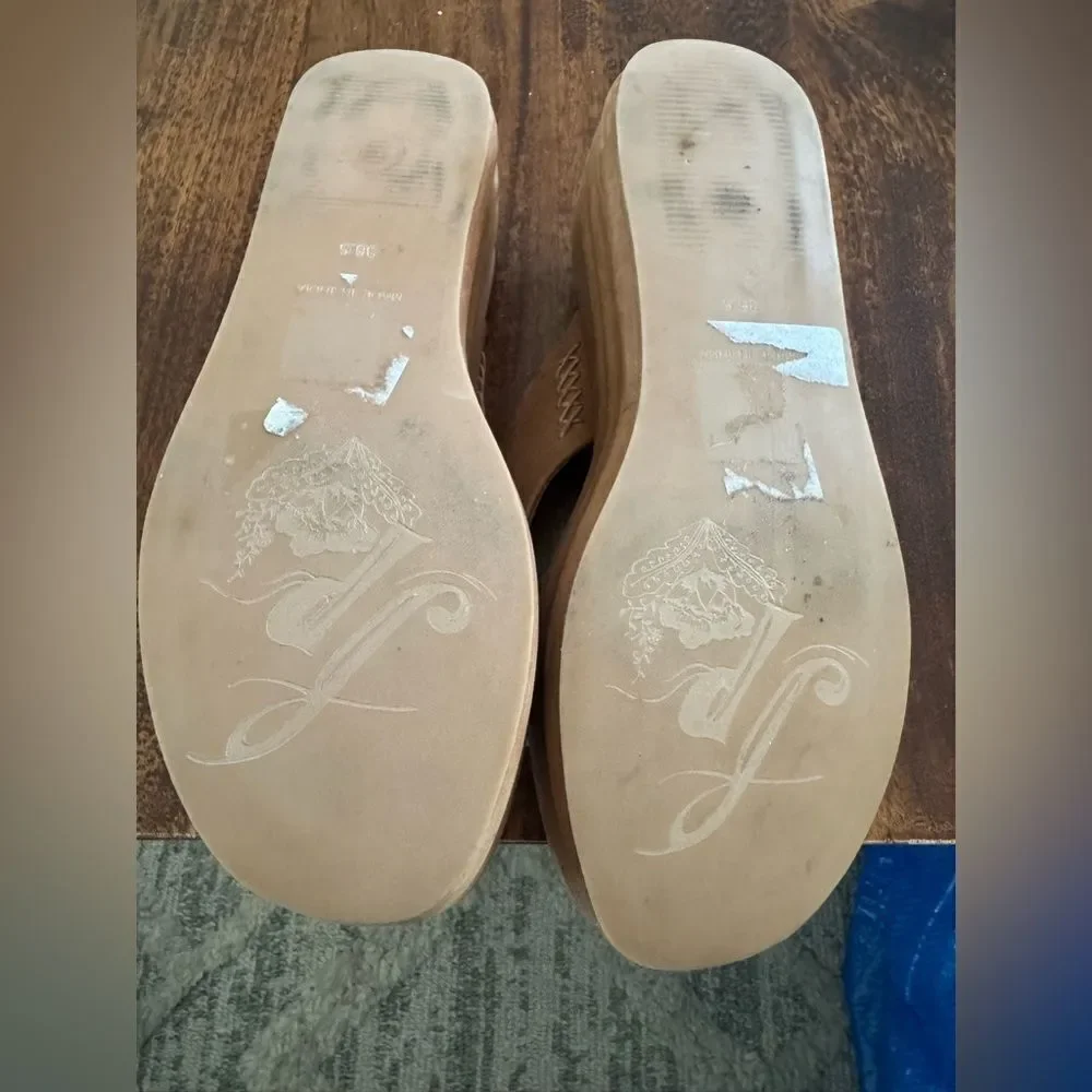 FREE PEOPLE Haven Thong Platform Sandals / Tan
